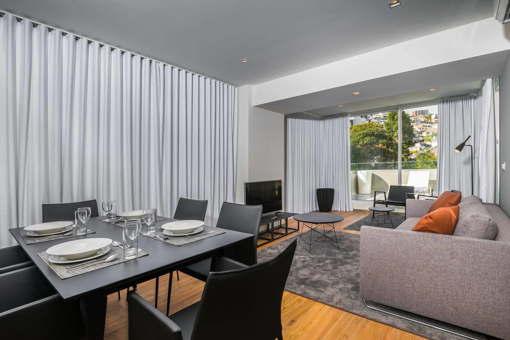 Apartamentos Turisticos Paraiso Funchal  Eksteriør billede